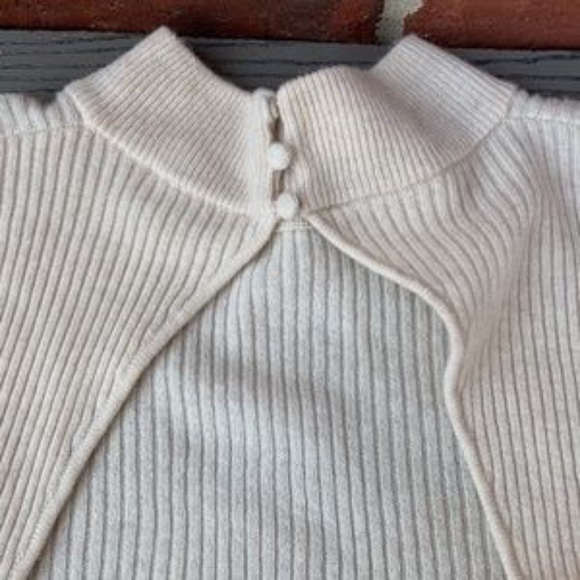 Reformation Osteria Open Back Sweater - Picture 4 of 12